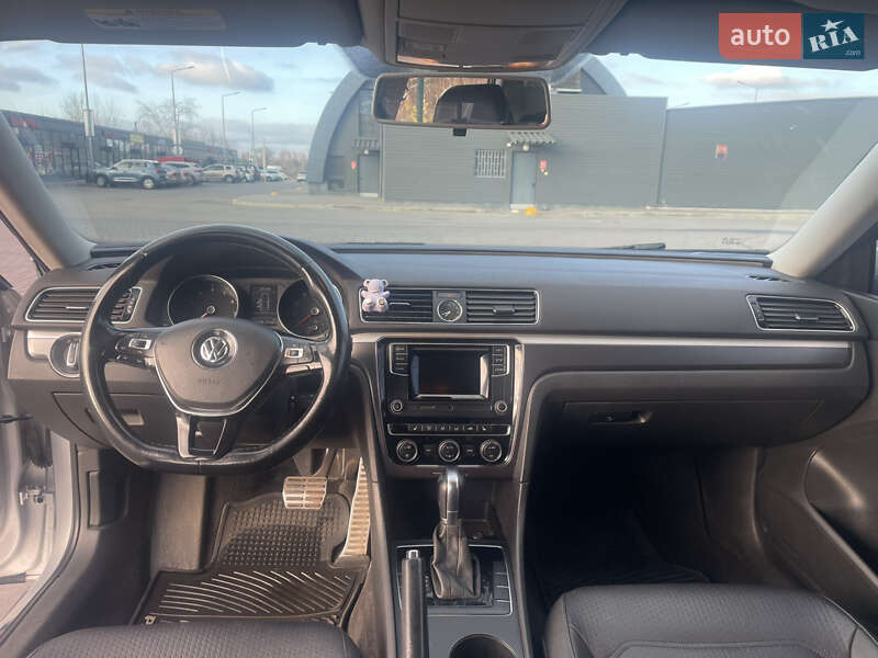 Volkswagen Passat 2016