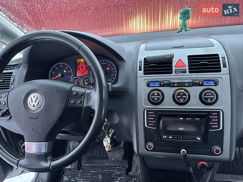 Volkswagen Touran 2008