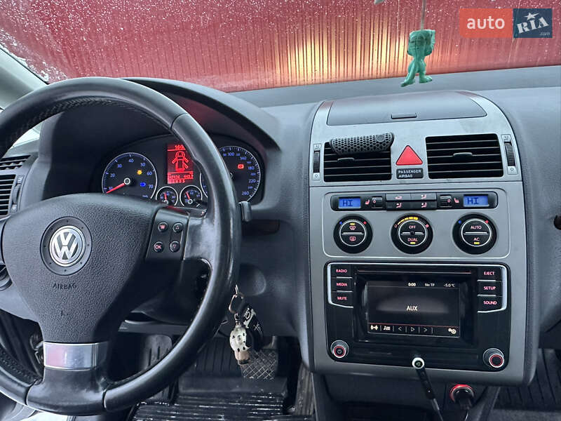 Volkswagen Touran 2008