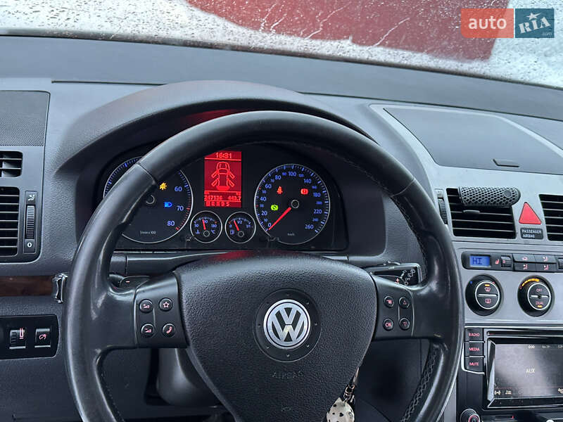 Volkswagen Touran 2008