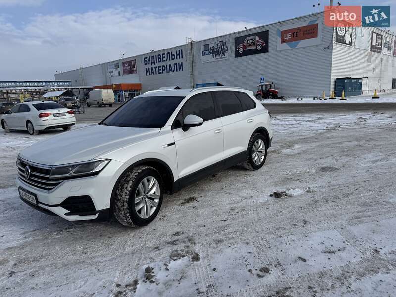 Volkswagen Touareg 2021