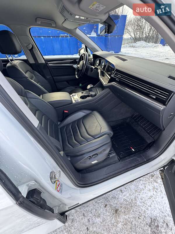 Volkswagen Touareg 2021