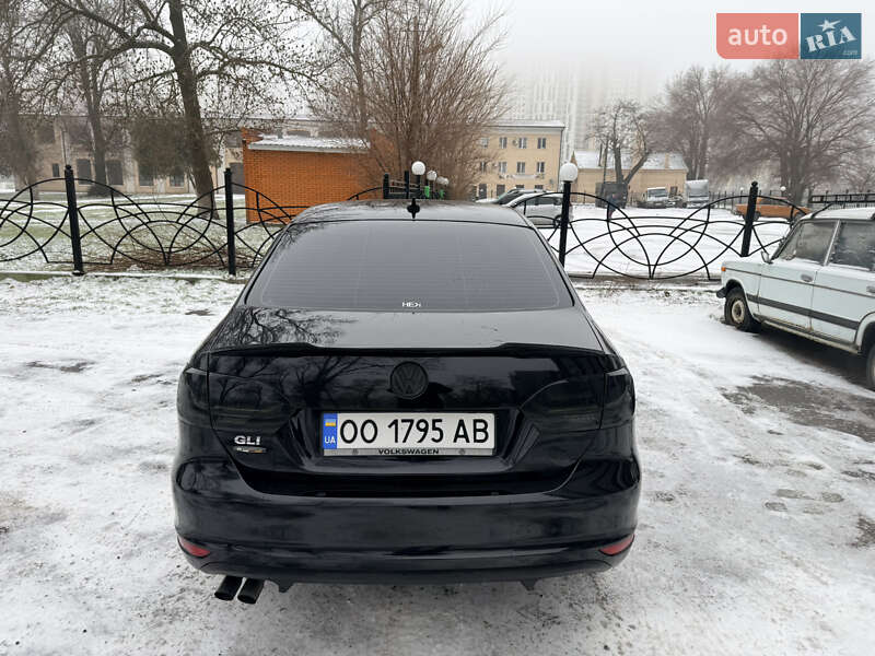 Volkswagen Jetta 2012