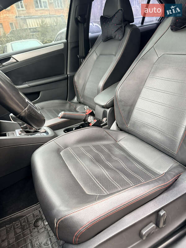 Volkswagen Jetta 2012