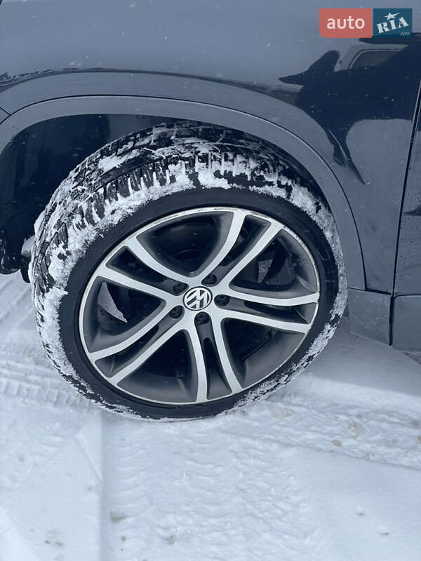 Volkswagen Tiguan 2012