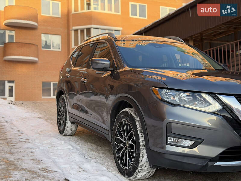Nissan Rogue 2018