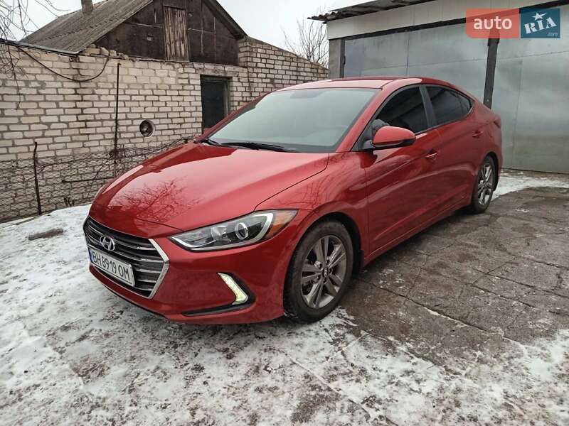 Hyundai Elantra 2016