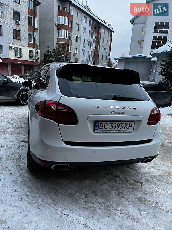 Porsche Cayenne 2013
