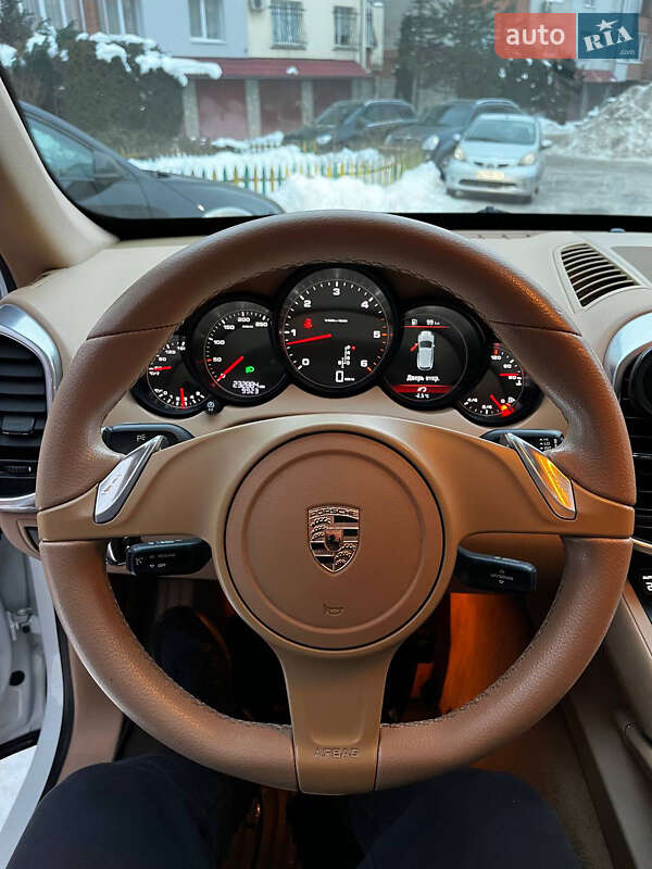 Porsche Cayenne 2013
