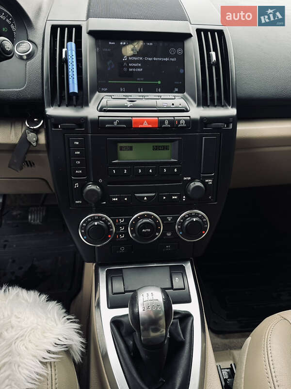 Land Rover Freelander 2012