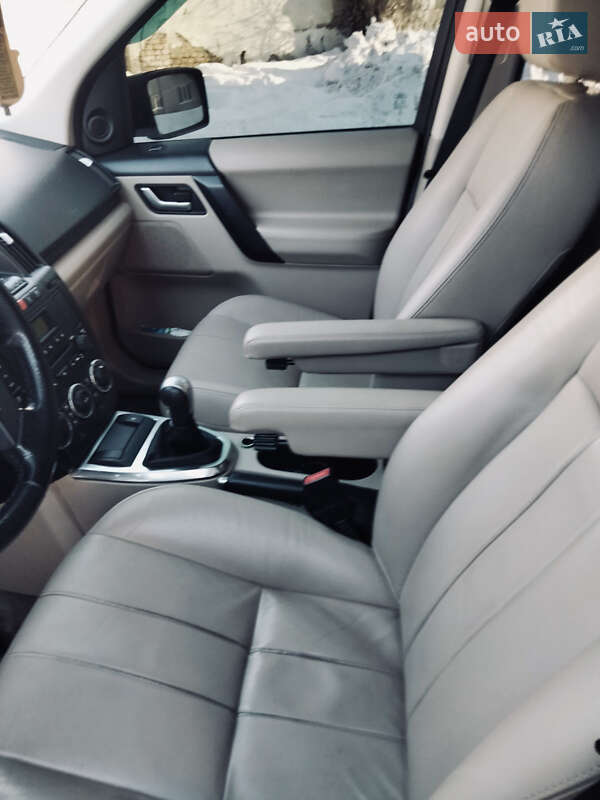 Land Rover Freelander 2012