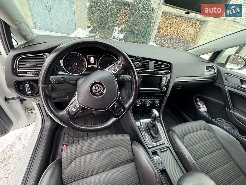 Volkswagen Golf 2015