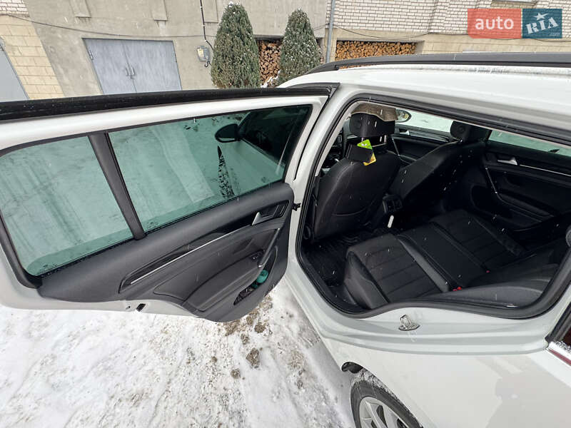 Volkswagen Golf 2015