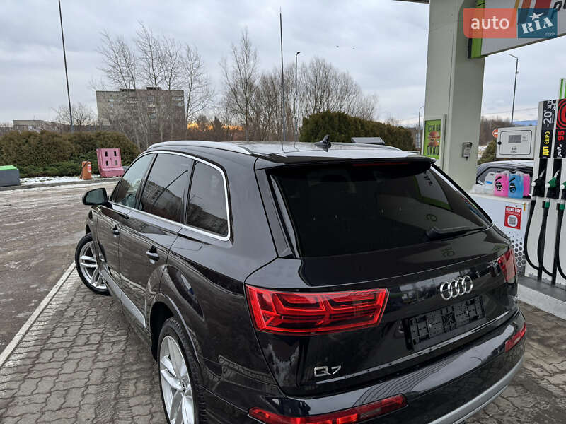 Audi Q7 2018