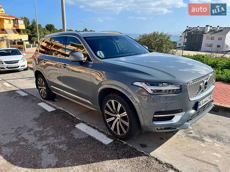 Volvo XC90 2019