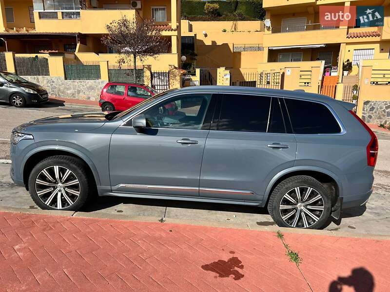 Volvo XC90 2019