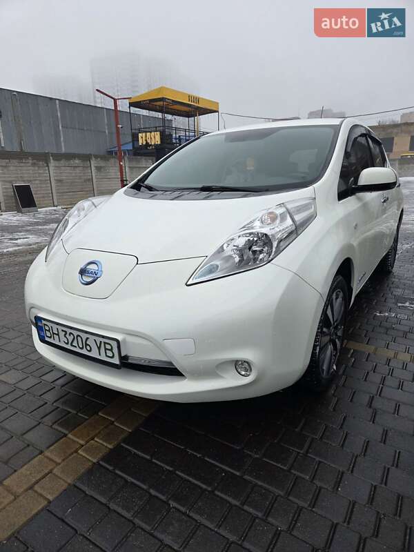 Nissan Leaf 2016