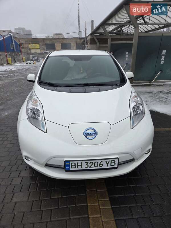 Nissan Leaf 2016