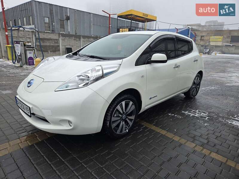Nissan Leaf 2016
