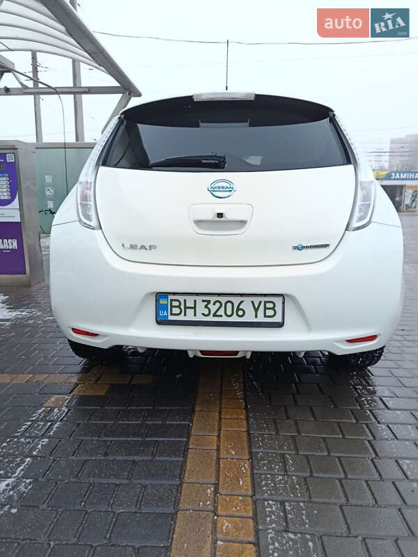 Nissan Leaf 2016