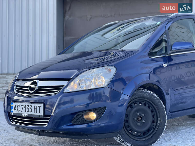 Opel Zafira 2008