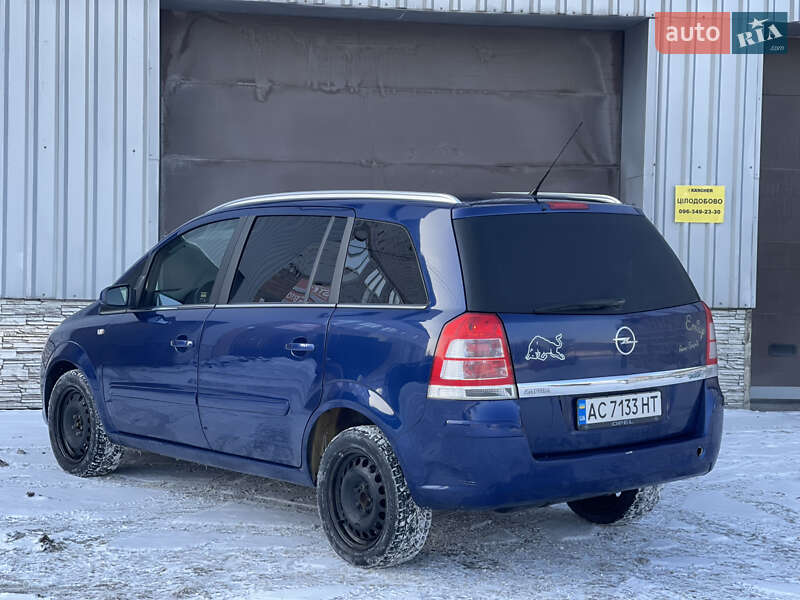Opel Zafira 2008