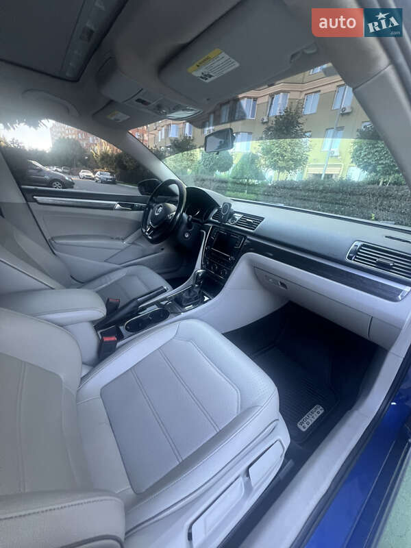 Volkswagen Passat 2015