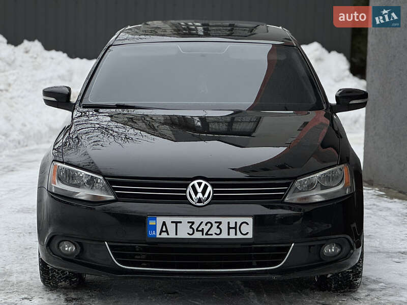 Volkswagen Jetta 2014