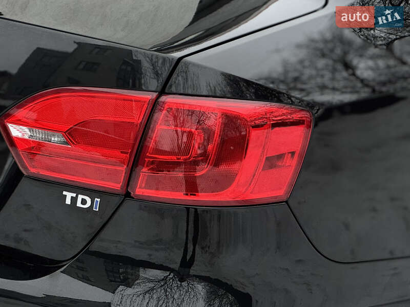 Volkswagen Jetta 2014