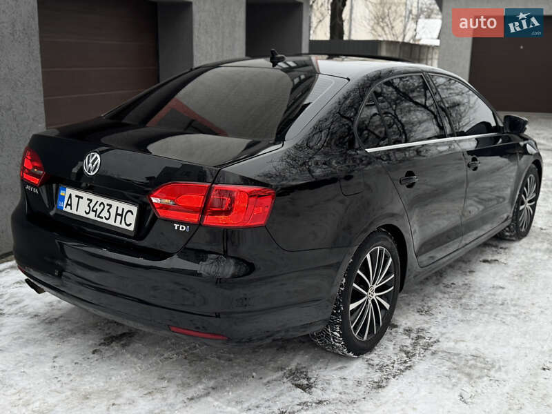 Volkswagen Jetta 2014