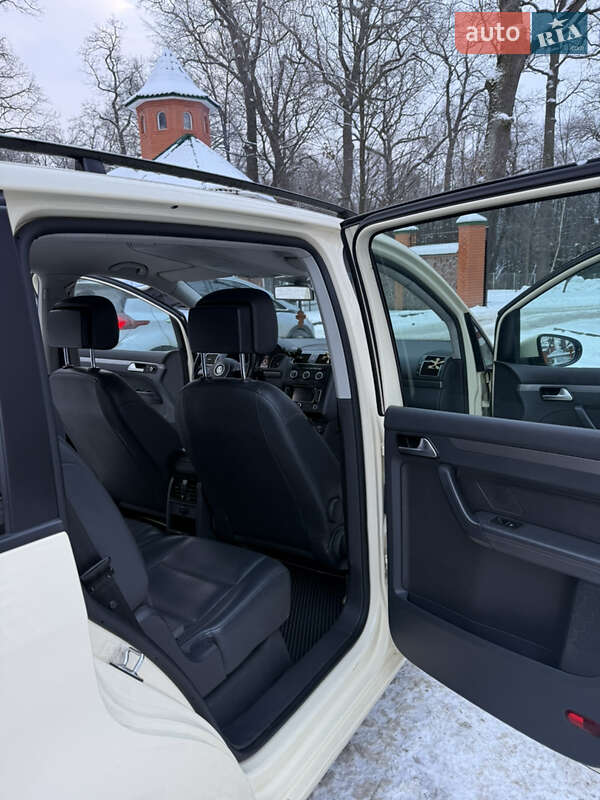 Volkswagen Touran 2014