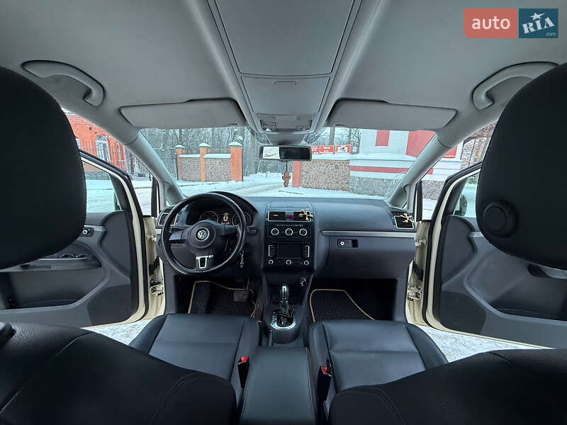 Volkswagen Touran 2014