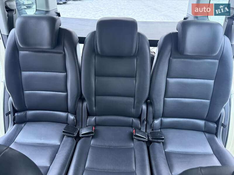 Volkswagen Touran 2014