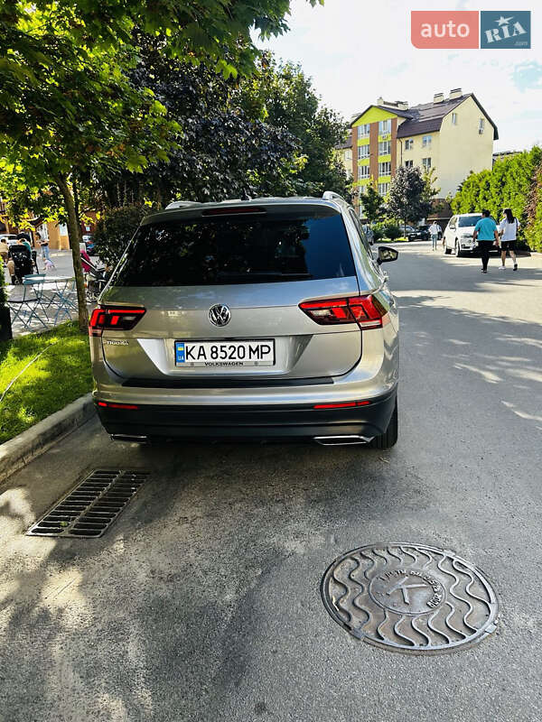 Volkswagen Tiguan 2021