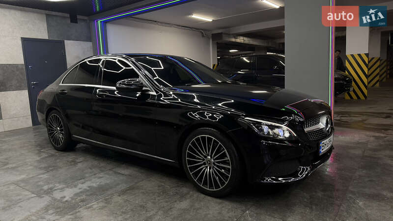 Mercedes-Benz C-Class 2017