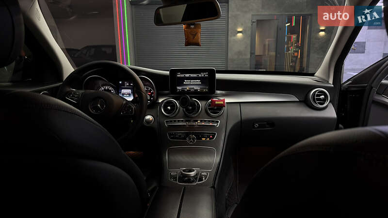 Mercedes-Benz C-Class 2017