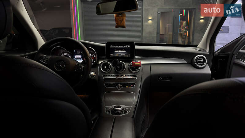 Mercedes-Benz C-Class 2017