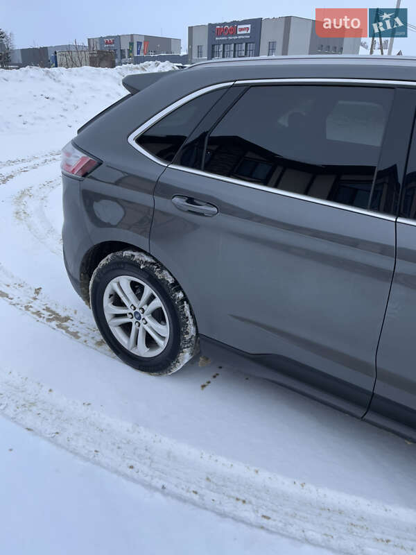 Ford Edge 2019