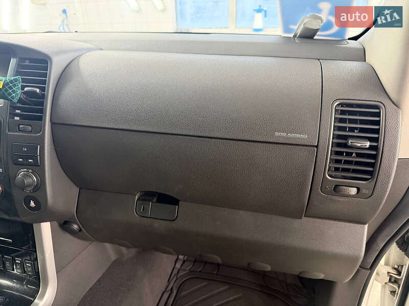 Nissan Pathfinder 2011