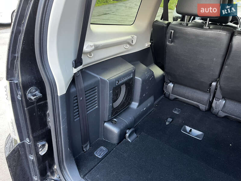 Mitsubishi Pajero Wagon 2013