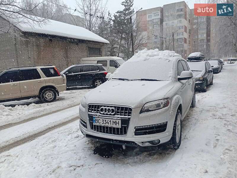 Audi Q7 2013