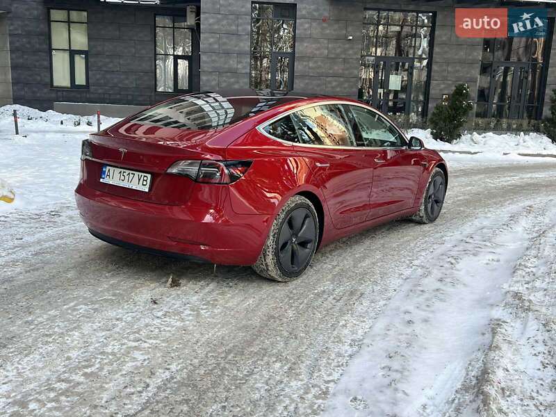 Tesla Model 3 2018