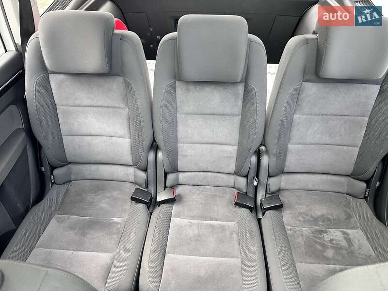 Volkswagen Touran 2014