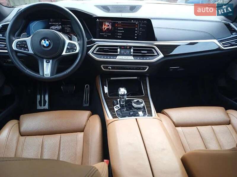 BMW X5 2021