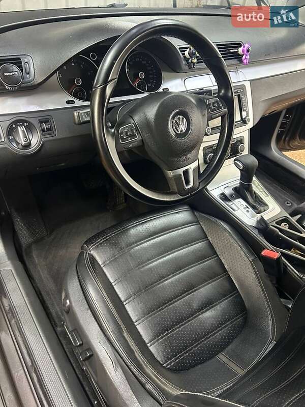 Volkswagen CC / Passat CC 2010