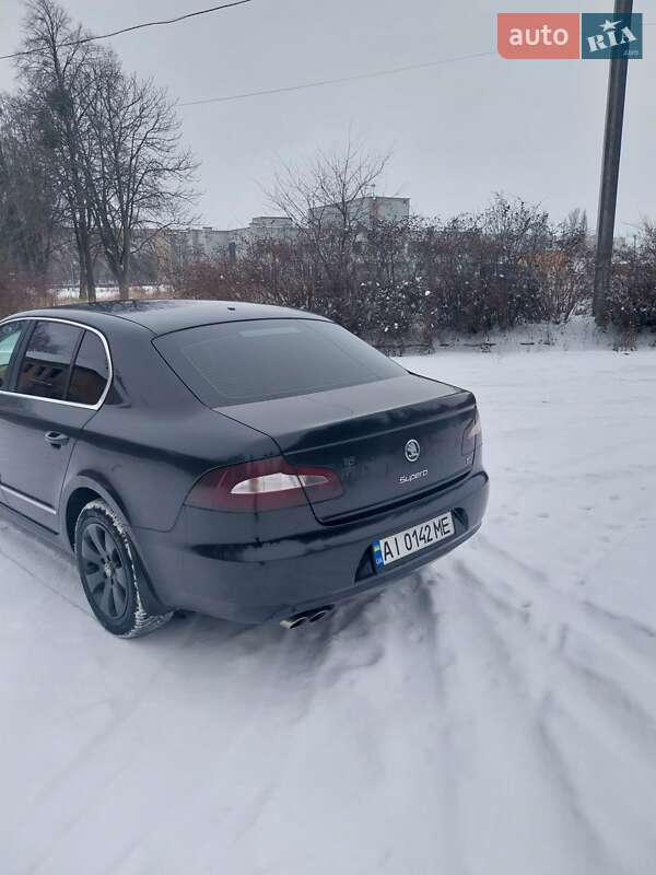 Skoda Superb 2012