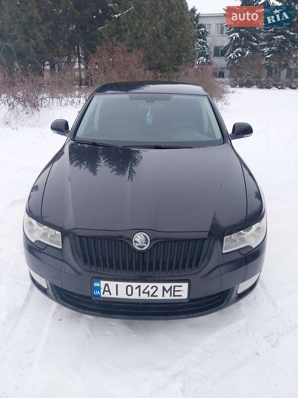 Skoda Superb 2012