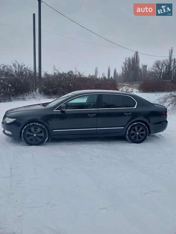 Skoda Superb 2012