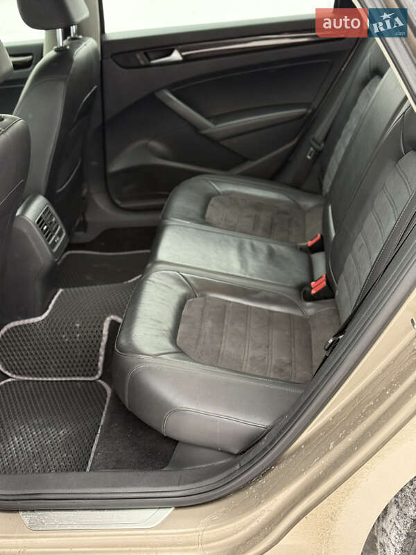 Volkswagen Passat 2015