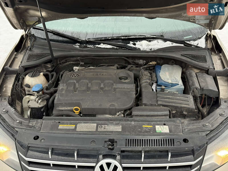 Volkswagen Passat 2015